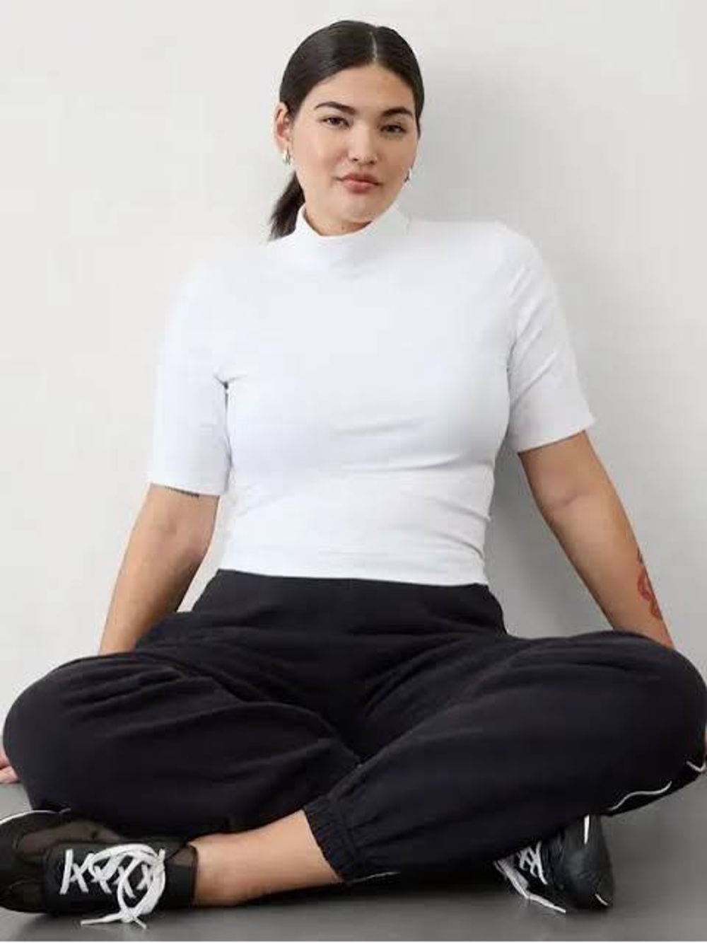 NWT Athleta white signature ribbed elbow mock neck tee size XL